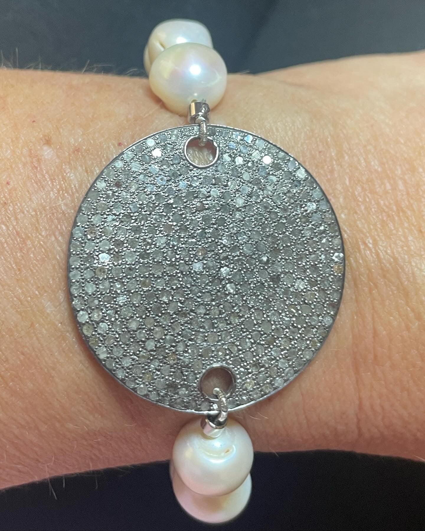 Diamond Pave Pearl Perfection