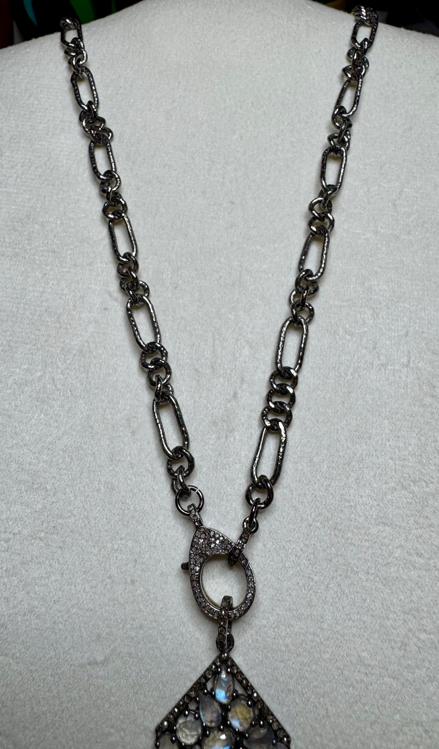 Bessie Gunmetal Oval Chain Necklace