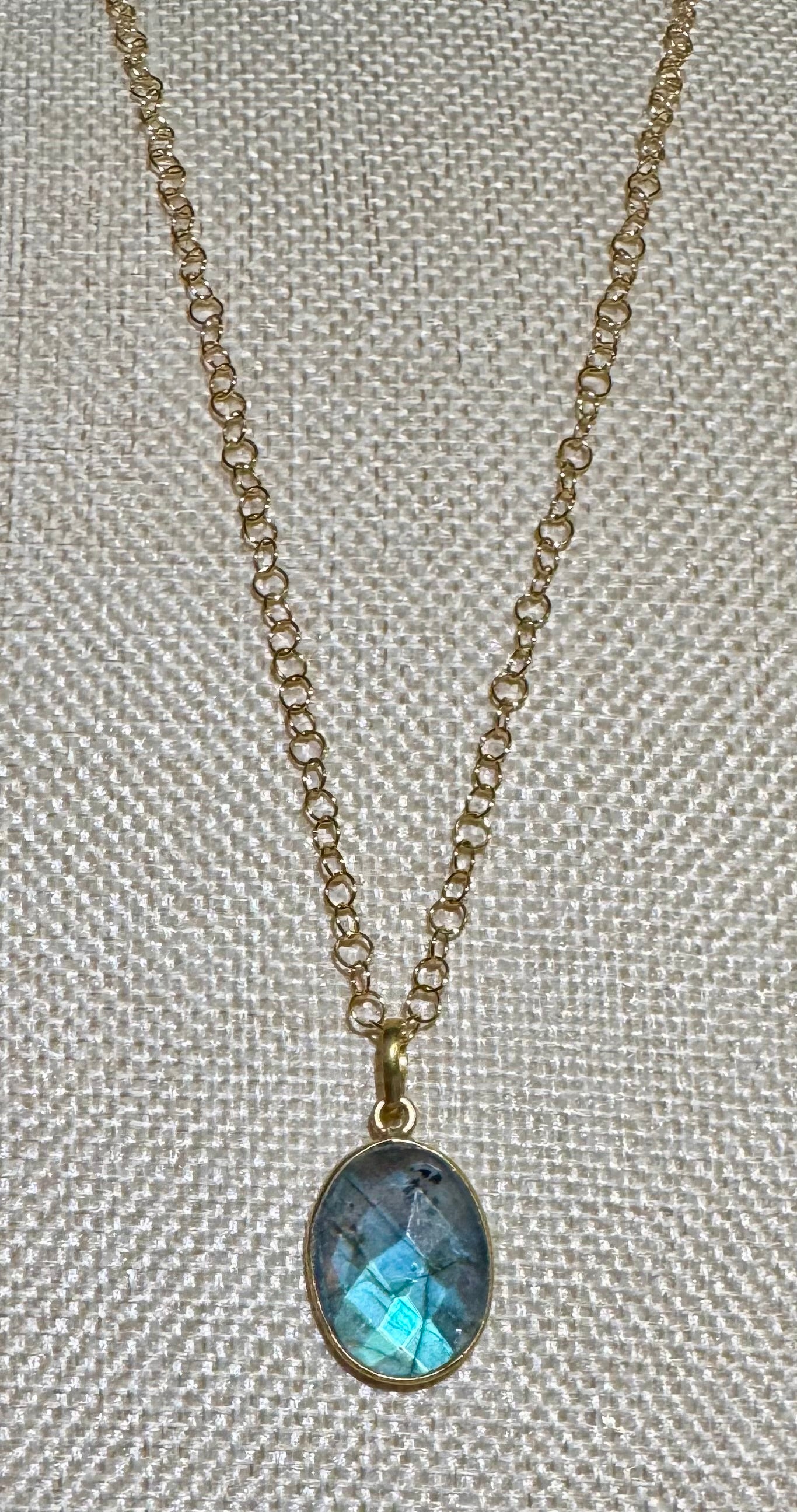 Louise's Labradorite Necklace