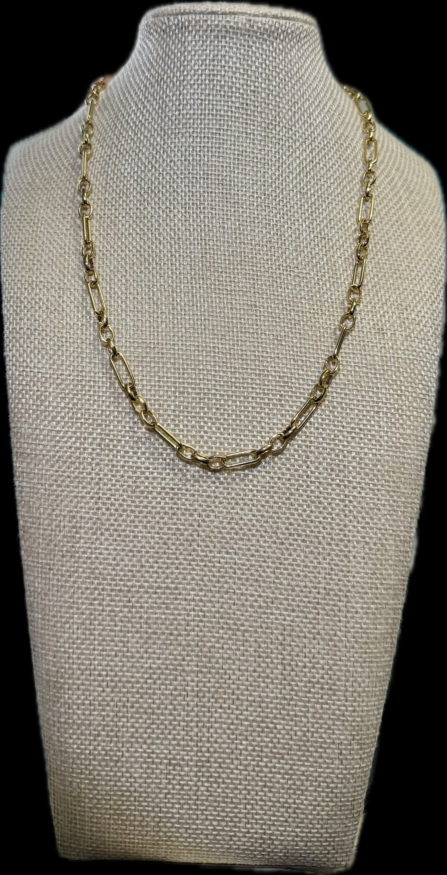 Tonya Paperclip Chain Necklace