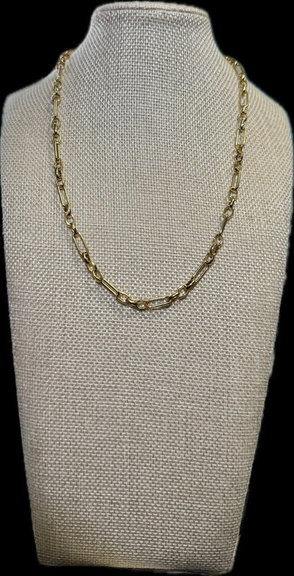 Tonya Paperclip Chain Necklace